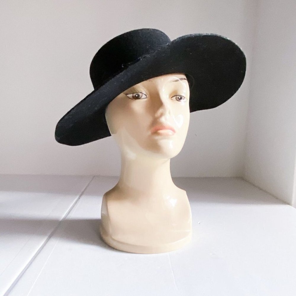 Bigalli Black Wool Hat MAde in Ecuador Low Crown M